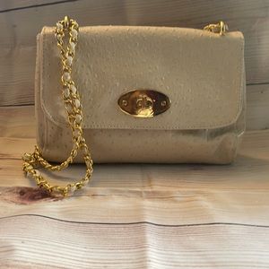 Beautiful “Urban Expressions” purse